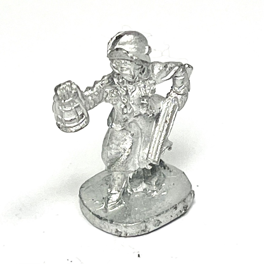Grenadier Call of Cthulhu 6501g Adventuress Shotgun Lantern Metal Miniature 1983